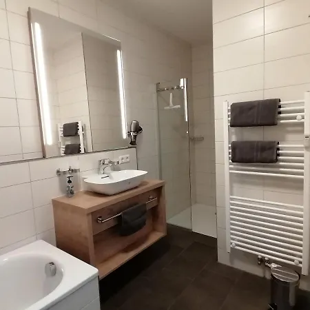 Ferienwohnung Feldberg Schwarzwaldnest 아파트 *